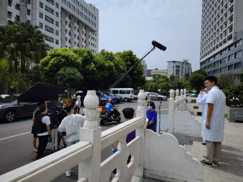 同仁县广告片拍摄公司低成本实现高规格制作的诀窍
